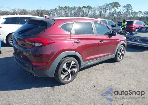 2016 Hyundai Tucson Limited z USA, uszkodzony, nr VIN KM8J33A25GU152965